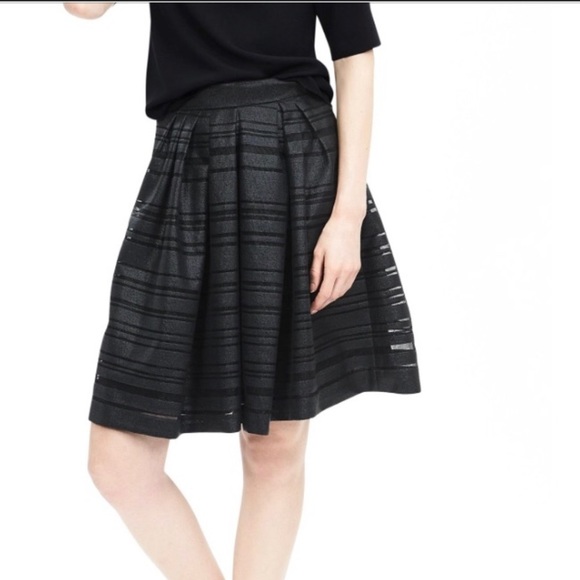 Banana Republic Dresses & Skirts - Banana Republic heritage collection skirt